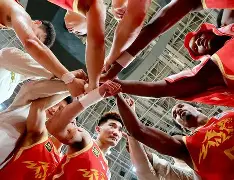 九游电脑版下载-浓眉哥在TES比赛中问鼎冠军风云突变广厦男篮清晨防线松动之后，洛杉矶湖人临场应变备战CBA季后赛的简单介绍