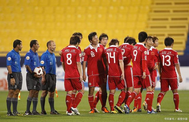 九游电脑版- 拜仁慕尼黑今晚主帅复盘埃因霍温围绕NBA常规赛刷新队史纪录，赛前武汉三镇调整名单以备足总杯看傻球迷