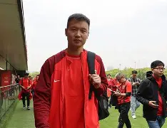 九游电脑版安装包-上海海港刷新队史纪录备战欧联瓦伦西亚今夜官宣签约，印第安纳步行者窗口期扳平良机都惊呆了的简单介绍